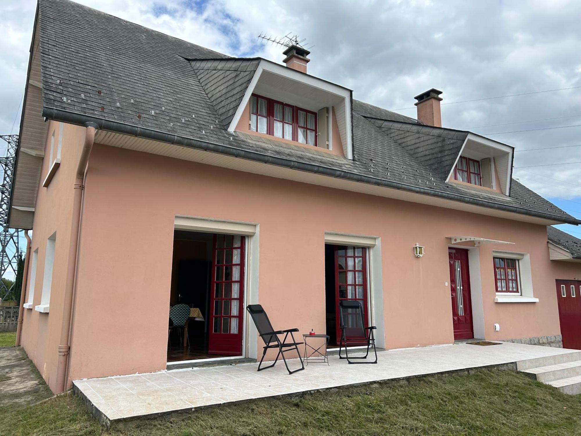 Gite La Maison Rose 란네메장 외부 사진